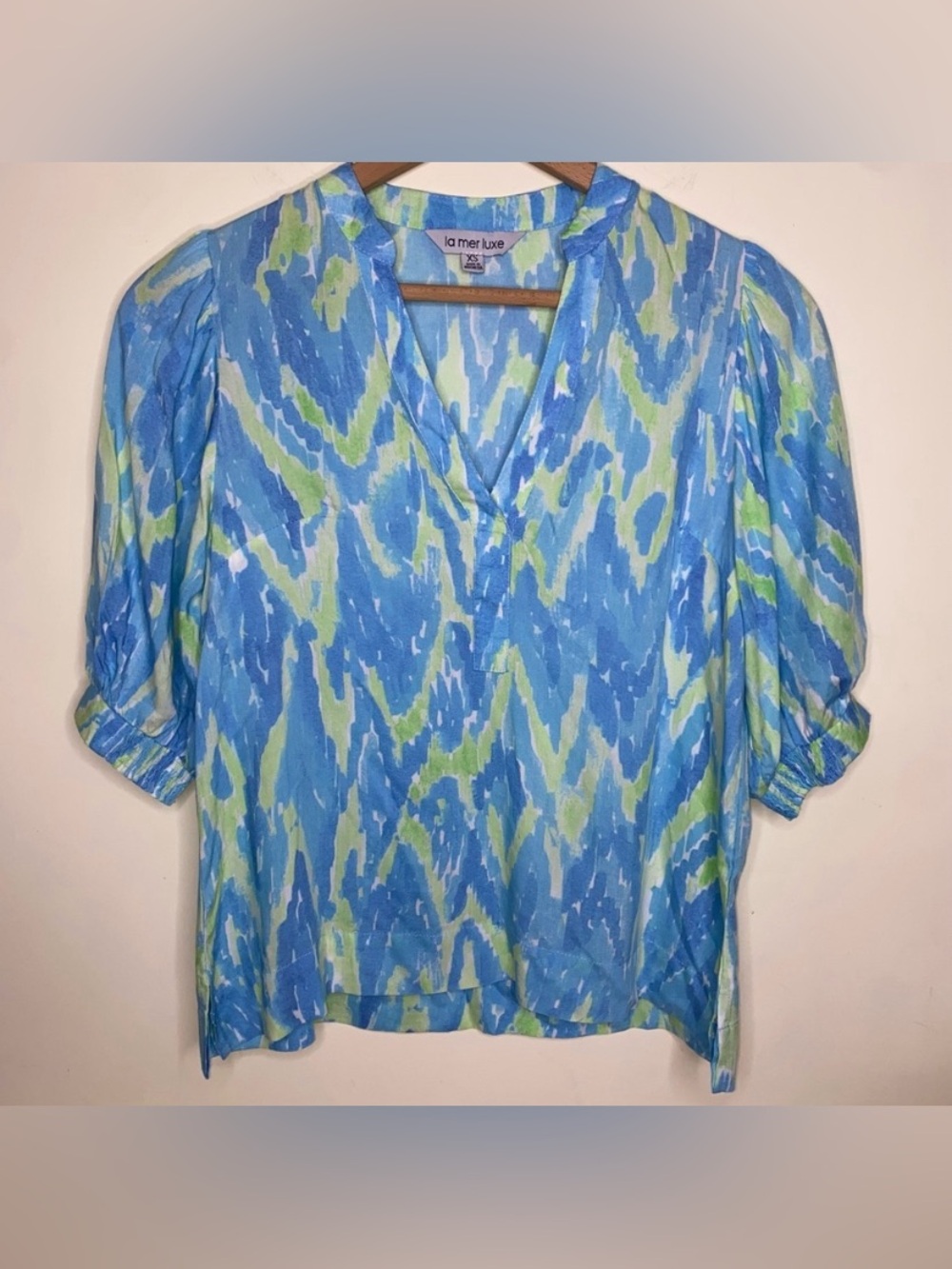 La Mer Luxe Size XS Blue And Green Printed Pullover Top In Excellent Condition